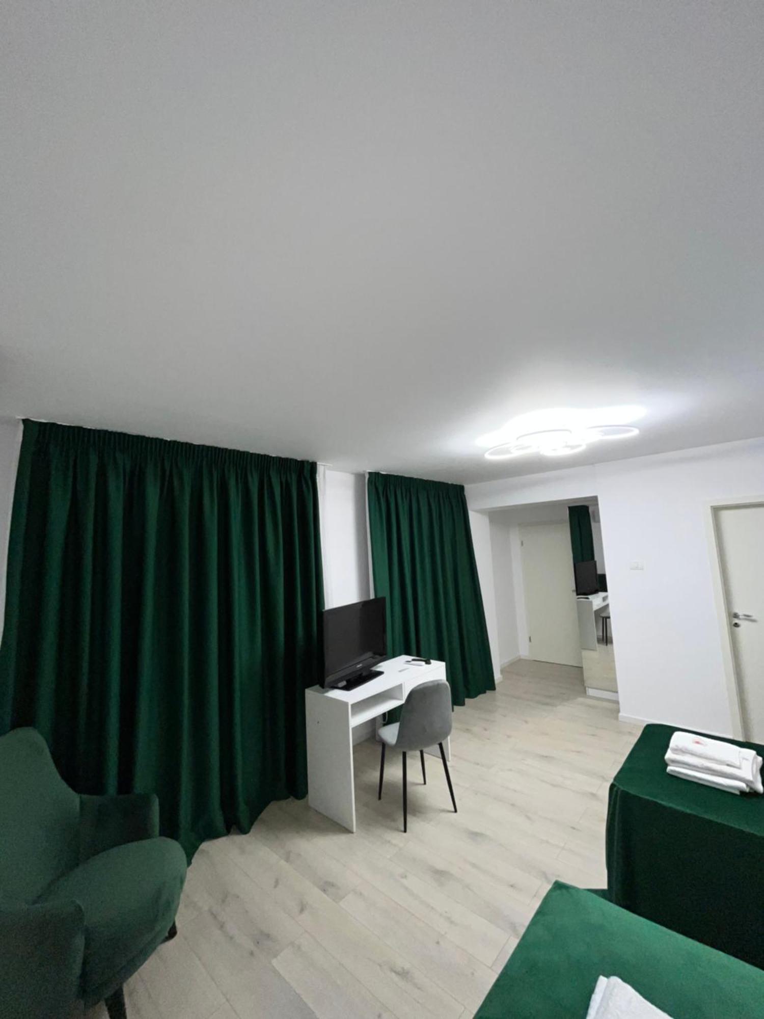 Stepo Sunset Apartment บูคาเรสต์ ภายนอก รูปภาพ