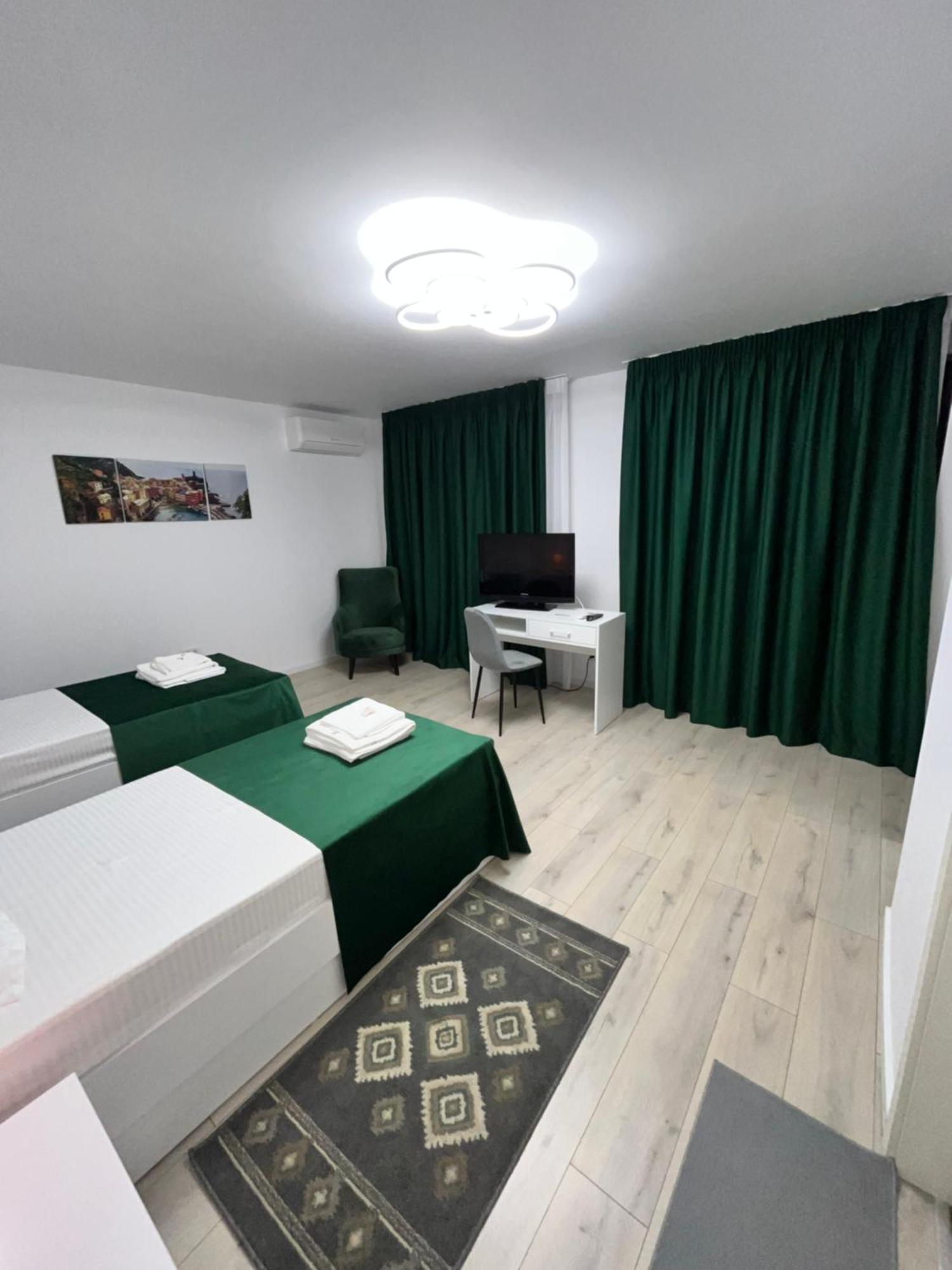 Stepo Sunset Apartment บูคาเรสต์ ภายนอก รูปภาพ